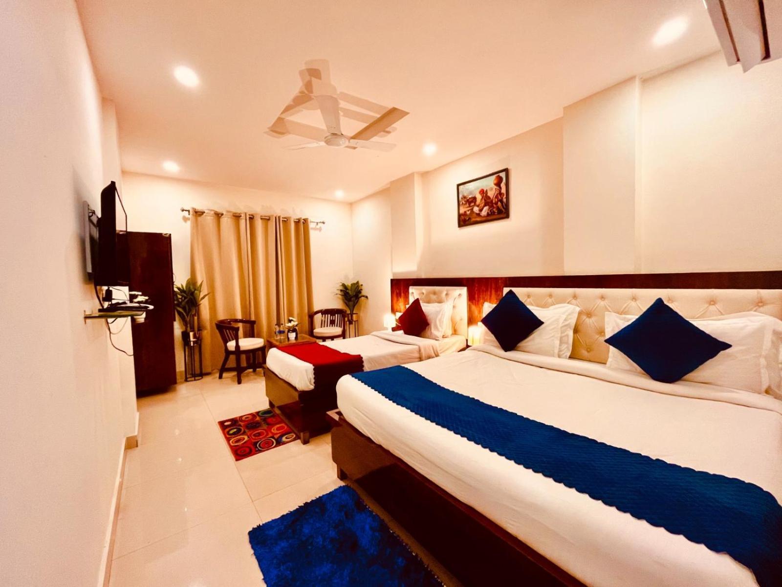 Hotel The Pacific Grand, Haridwār Esterno foto