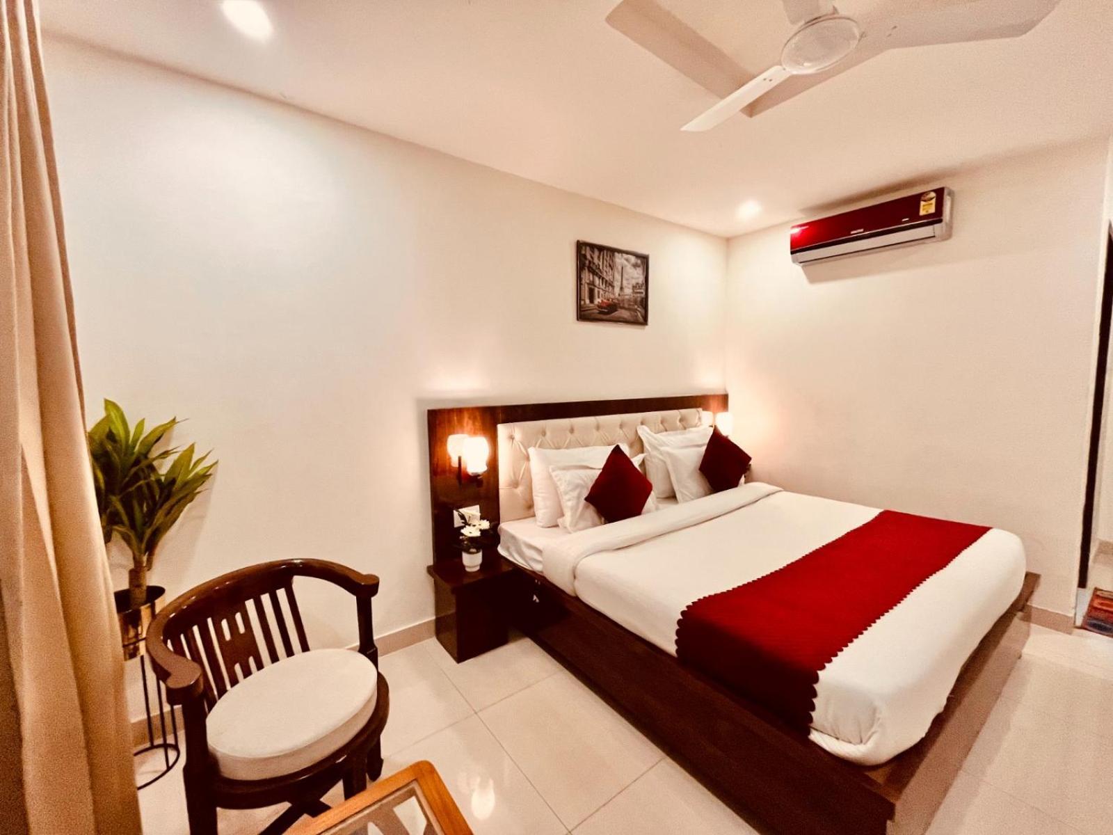 Hotel The Pacific Grand, Haridwār Esterno foto